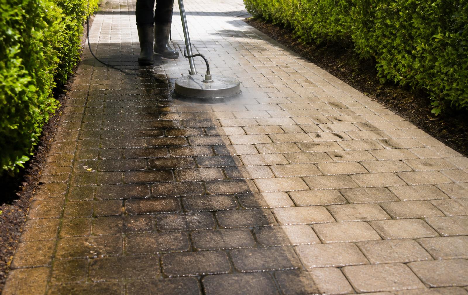 Commercial walkway before and after pressure washing
